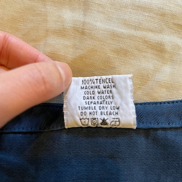 Tencel 3/4 sleeve top - Picture 3 of 5